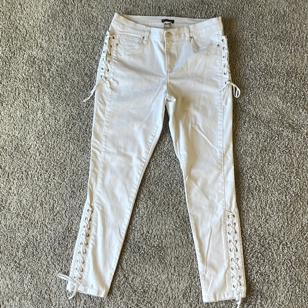 White jean by Venus